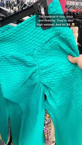 The viral TikTok leggings #leggings #leggingsoftiktok #viral #RefundGlowUp #foryoupage #MillionActsofLove #marshallmccraw #fyp #shoppinghaul