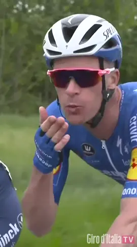 😘Goodnight from the #Giro #giroditalia #ciclistiditiktok #ciclismo #tiraccontolitalia #nonstupirtise #bici #tiktokpiemonte #bicicletta #bike #sport