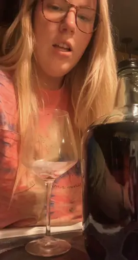 #wine #drink #winemomintraining #winetiktok