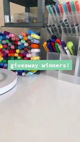 dm me on insta to claim your prize!! congrats @zoyaaaaa.x @axtheticxxxx @rochellengg