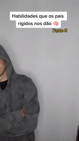 Habilidades que os pais rígidos nos dão 🧠😂😎 #humor #memes #habilidades #paisrigidos