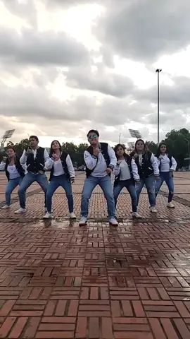 #am #crew #caelum #dance