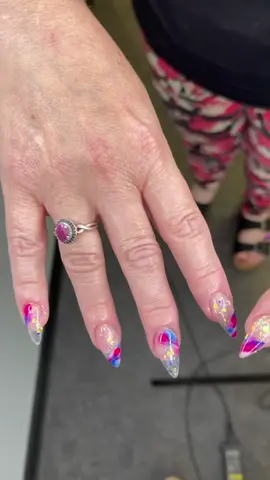 ✨🌈 #nails #annarbornails #annarbormi #ypsilantimichigan #acrylicnails #SpotlightAPI