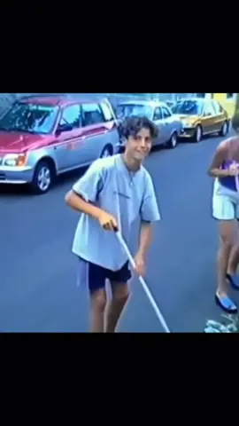 🥱🧹🤝🐐⚽️ #fyp #foryou #ronaldo #football #Soccer #boy #girl #tiktok #viral #sport #poor #rich #jeventus #madrid #broom #epic