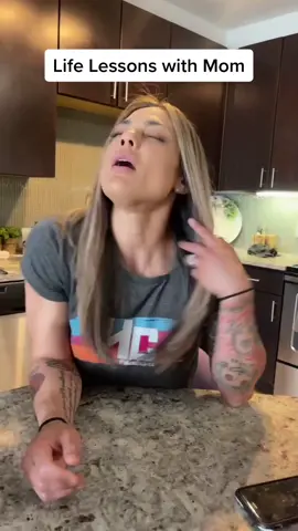 This is LITERALLY how I described hickeys to my son! Gotta be honest right?!💁🏽‍♀️ #lifelessons #MomsofTikTok #moms #mom #wisemom