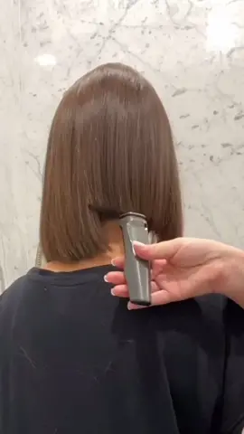 Reply to @simon_orsi  Yes, I get a haircut in the shower by my sister🥰I will never go to any hair salons for haircuts💇🏻‍♀️🚫#shorthair #fup#foryou