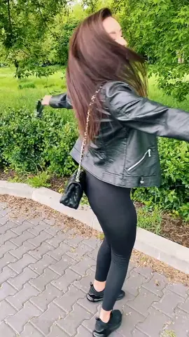 Pytacie kogo szukam mężczyzny nie chłopaka 😅🤣 #dc #dlaciebie