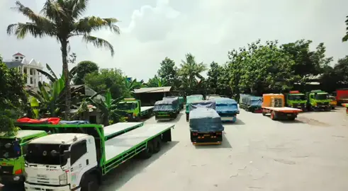 Ternyata benr kata orang tua kalow cari uang itu gk gampang Sekarang aku ngerti kalow cari urang itu bener2 susah banget yallah😓