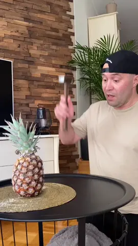 Ananas #🍍 #🔨  #skittles #mms #misterhix #bunt #süsses #frucht #duisburg #oooh