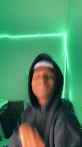 ⚠️FLASH⚠️ It's been months, so transitions are kinda sloppy..but this song gets me SO HYPE