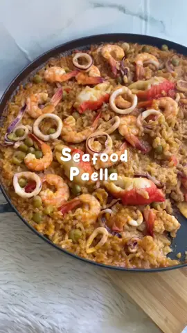 This is for all the seafoodlover out there!! #SmoothLikeButter #tiktokcookbook #seafood #paella #FoodTokPh #SummerEats #foodtiktokph #foodiePh