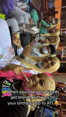 TIK TOK UN-SHADOWBAND ME NOWWWWWW! #FriendsReunion #ConjuringHorror #fypthis #shadowbanned