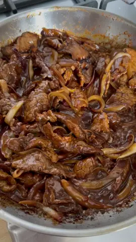 BŒUF AUX OIGNONS 🇨🇳🥩🔥🧅 #tiktokacademie #tiktokfoodie #recette #cuisine #boeufauxoignons