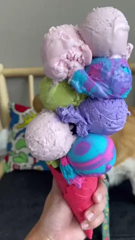 I am obsessed with this. #corgis #fyp #icecream