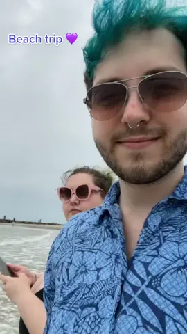 #greenscreenvideo #greenscreen #thebeach #beach #fyp #beachtrip #ilovethebeach #imissthebeach #beachday #iwannagoback #beachlife #ocean #sand #gay