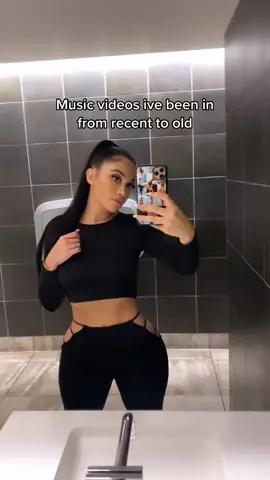 I don’t do music videos but sometimes I make exceptions lol 😌 #fyp