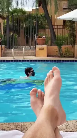 It all makes sense! ⛔️😷 #maskoff