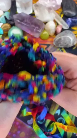 🍭🐸💗 #runes #witchtok #divination #askawitch #witchesoftiktok #yesorno #babywitch