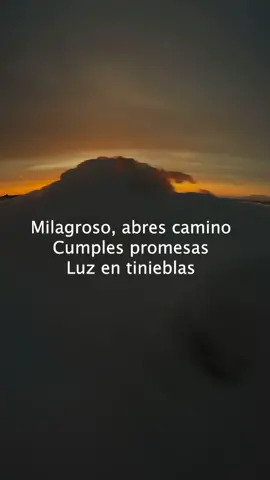 Milagroso, abres camino... #waymaker #milagroso #gospelmusic #worship
