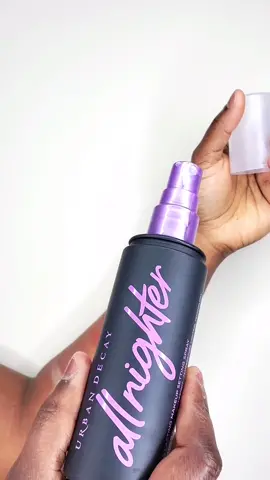 Putting All Nighter Setting Spray to the test 🧐 #UrbanDecay #UDAllNighter