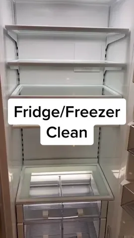Fridge and freezer clean! #CleanTok #housekeeping #cleaningtiktok #cleaninghacks