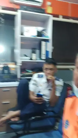 selamat pagi pukul 02.25 pelabuhan ketapang LPS #denpasarbali #jembertiktok #situbondo #jatimtiktok #banyuwangitiktok #pelabuhan ketapang