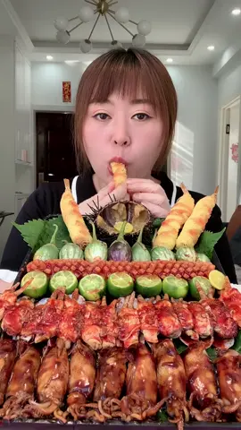 Hungry 🤤 💕#asmr #asmrsounds #eating #eatingshow #food #FoodLover #mukbang #yummy #tiktokfood #foryou #fyp #foodasmr