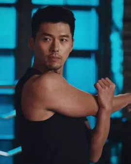 Drooling 🤤🤤🤤🤤#현빈 #HyunBin #김태평 #hyunbin_luv #KimTaePyung #VASTEntertainment #crashlandingonyou #hyunbinlovers #hyunbinoppa #underamour