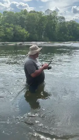 Caught a good one!! #fypシ #fouryoupage ##skit #budlight #fishing #funnyfishing