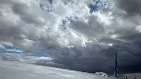 #planes#storage#planes#thunderstorm #aviationlife#storagelife#aircarftmechanic