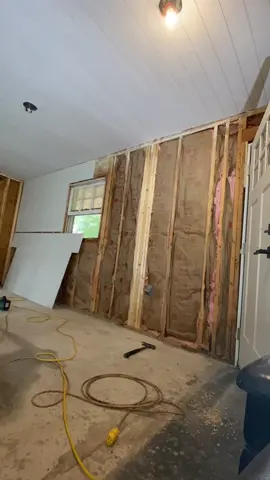 Drywall is IN 🧖#HairFoodChallenge #DADMOVES #carpenter #virall #InTheHeightsChallenge #PerfectAsWeAre #fypfypfypfypfypfypfypfypfypfypfyp