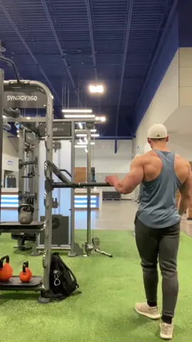 Making all kind of gains #bodybuilder #fyp #gym #muscle #motivation #gymlover