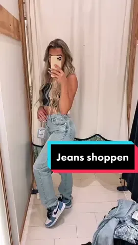 Welche findet ihr am Schönsten? Die haben zurzeit echt nice Jeans!💙 Markiert unbedingt jemanden✨ #fürdich #foryou #fyp