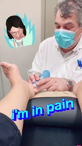 Outch!!! A bit painful but it works! My last appointment !! #plantersfasciitis #shocktherapy #feet