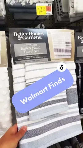 I haven’t did a @walmart finds in a while. Enjoy 😍😍 #walmart #walmartfinds #farmstyle #decor #bathroom #laundry #shopping #jkentrn #momlife