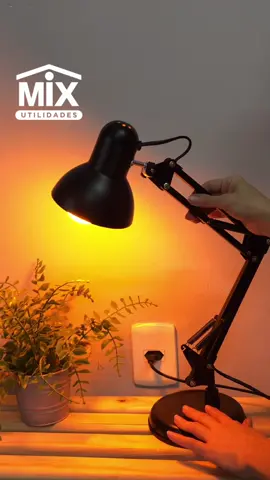 Luminária com inspiração na imagem do pixar 🤗😍 . Possui design moderno, articulado tipo abajur 🤩 #pixar #mixutilidades #luminariasdecorativas #mix