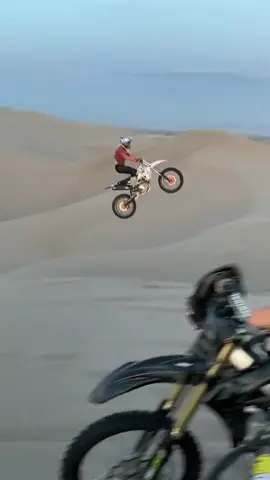 GIve it some ⛽️🎥 @zackwalker551IG #Extreme #Motocross #Throttle #Dirtbikes #Epic #Sunset
