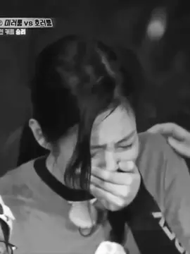 Mom, I'm in pain. #jennie #blackpink #추천 #fyp #제니 #sad