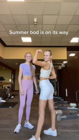do the dula peep with your homies #sunmerbod #dulapeep