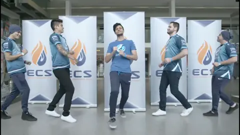 Nostalgia, apenas... #fy #foryou #fyp #viral ##dancer #luminositygaming #nostalgia #esl #fer #tacocs #fallen #fnx #coldzera #myboo #myboochallenge