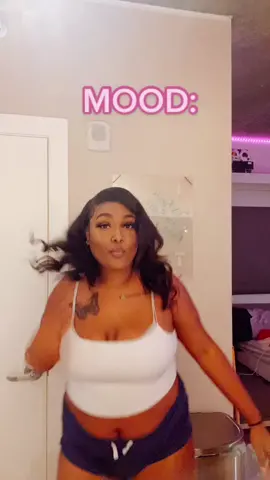 might be fat, but my face a 10. 🥰🥰 #ColorCustomizer #Trending #WhatWouldPopTartsDo #NightDoneRight #bodypositivity #MACscaraface