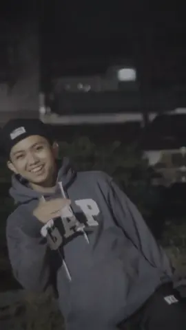 Videonya sampai mana aja sih ? #beranda #baperan #baperstory #viral #fyp #keren #quotess #makassar #berandatiktokterbaru2021