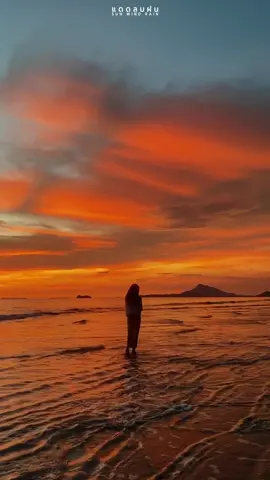 อย่างน้อยยังมีทะเลที่อยู่กับเรา. ....ยังมีเสียงคลื่นที่บอกให้เราสู้ต่อไป #แดดลมฝน