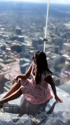 #skydeckchicago  #skydeck #willistower #chicago #fyp #family #indianmom #MomsofTikTok  #momsoftiktokclub  #summervibes