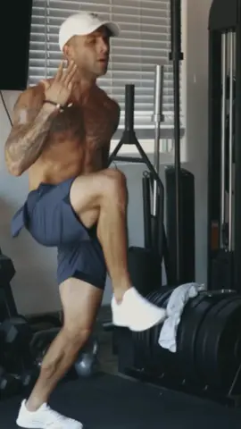 Stay locked in 🔒 WORKOUT: 40s ON, 20s OFF. 1 minute rest after each round. 4 Rounds #fyp #homeworkout #jbfitworkout