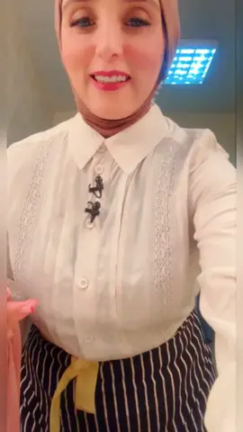 لفة طرحة جديدة عجبتني اوي من غير دبوس و من غير ما رقبتك تبان 😍♥️👍🏻 #مروة_الشافعي