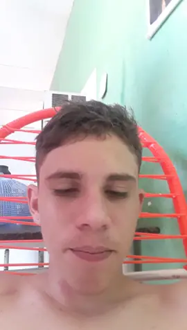 #comquemmepareço