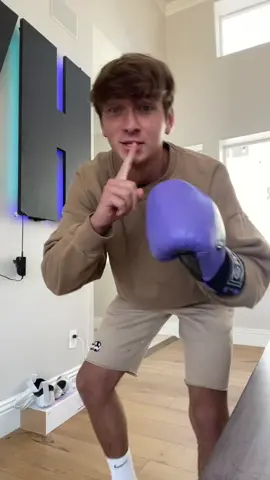 @alexwaarren is impossible to scare￼