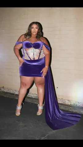 And let me know if y’all like it 😈😍❤️🏆 and she rocked it with CONFIDENCE ! #plussizeedition #designertok #sewing #viral