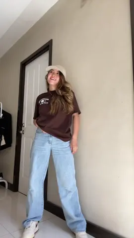 #fashiontok #fitcheck #outfitcheck #fashiontok2021 #bruhgirloutfits #brownshirt